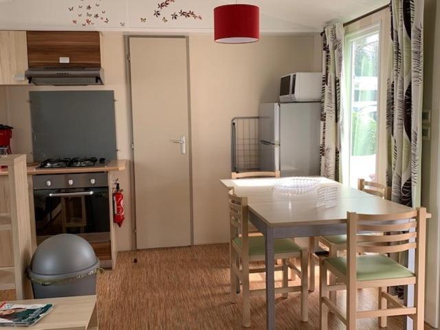 Kerlann 4 Etoiles Mobil Home 3 Chs 2 Sdb Pont Aven Finistere Dış mekan fotoğraf